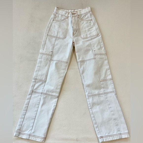 BDG Urban Outfitters High Rise Baggy Cargo Denim Jeans.Size 24 NWOT on trend - Picture 1 of 9